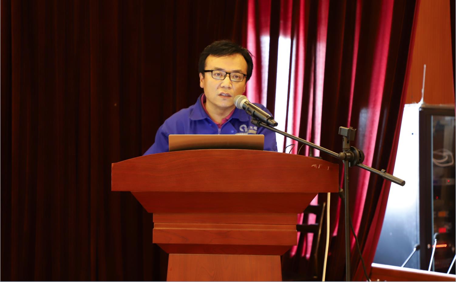 [“安全月”活動(dòng)系列報(bào)道]公司組織開(kāi)展安全知識(shí)培訓(xùn)講座