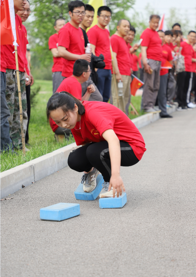 重山光電積極組織職工參加集團(tuán)公司第二十屆運(yùn)動會