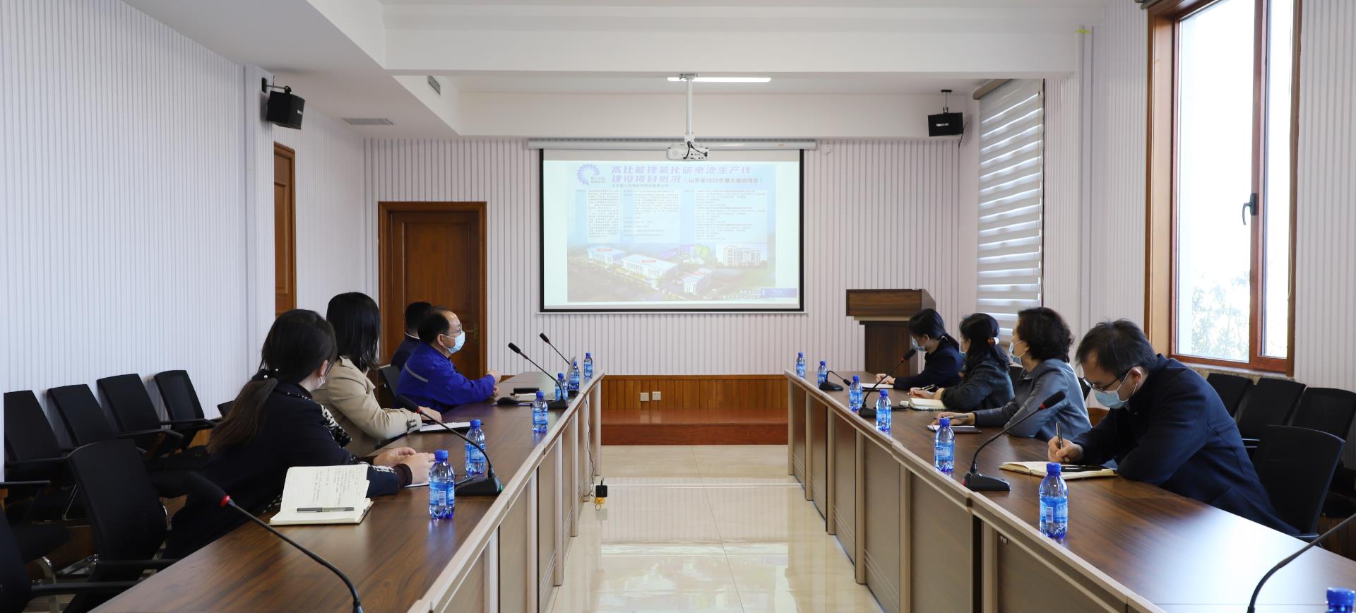 淄川區(qū)副區(qū)長朱梟杰等領(lǐng)導一行調(diào)研考察我公司省重大項目建設情況