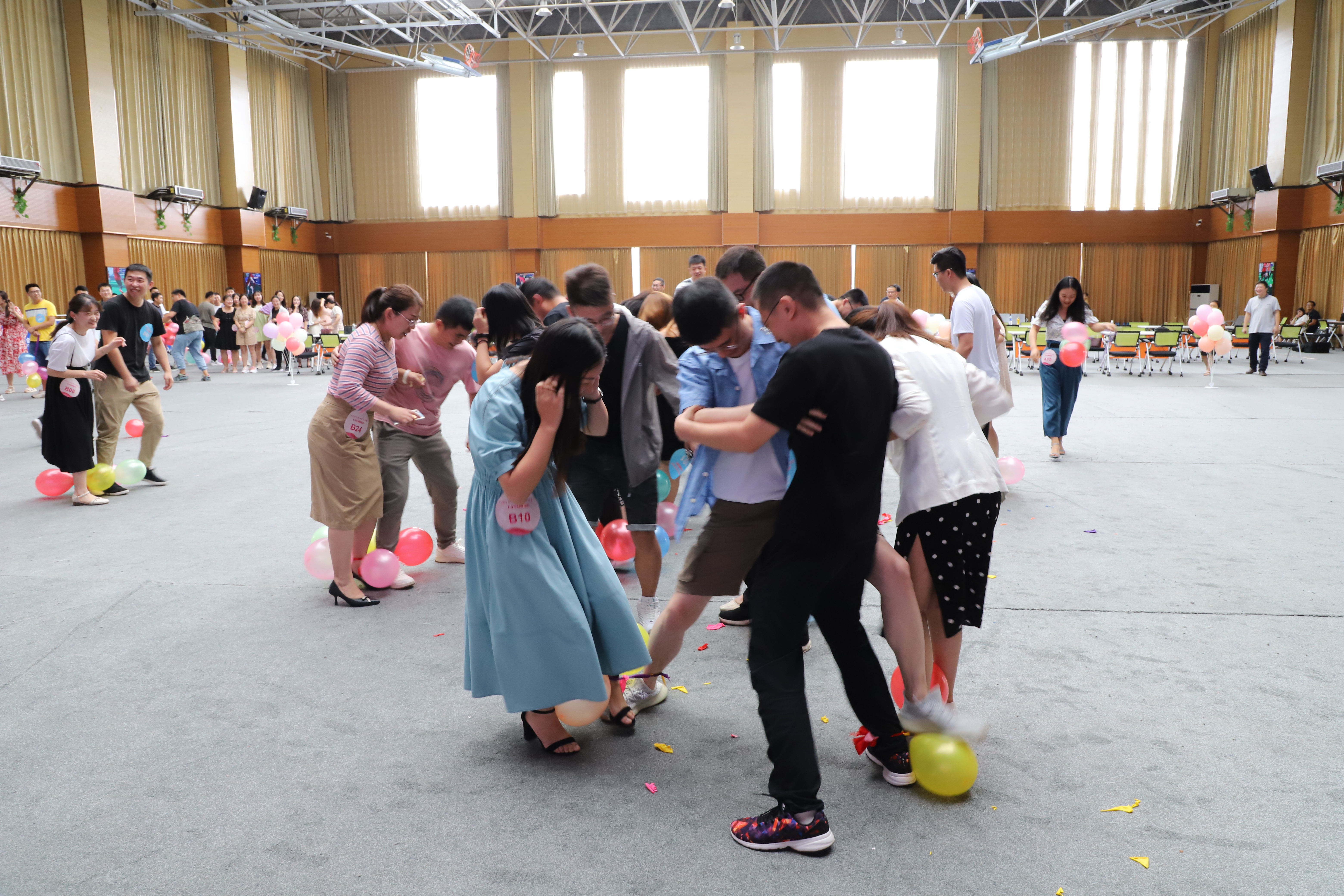 愛在七夕丨公司組織單身青年參加相親聯(lián)誼活動63