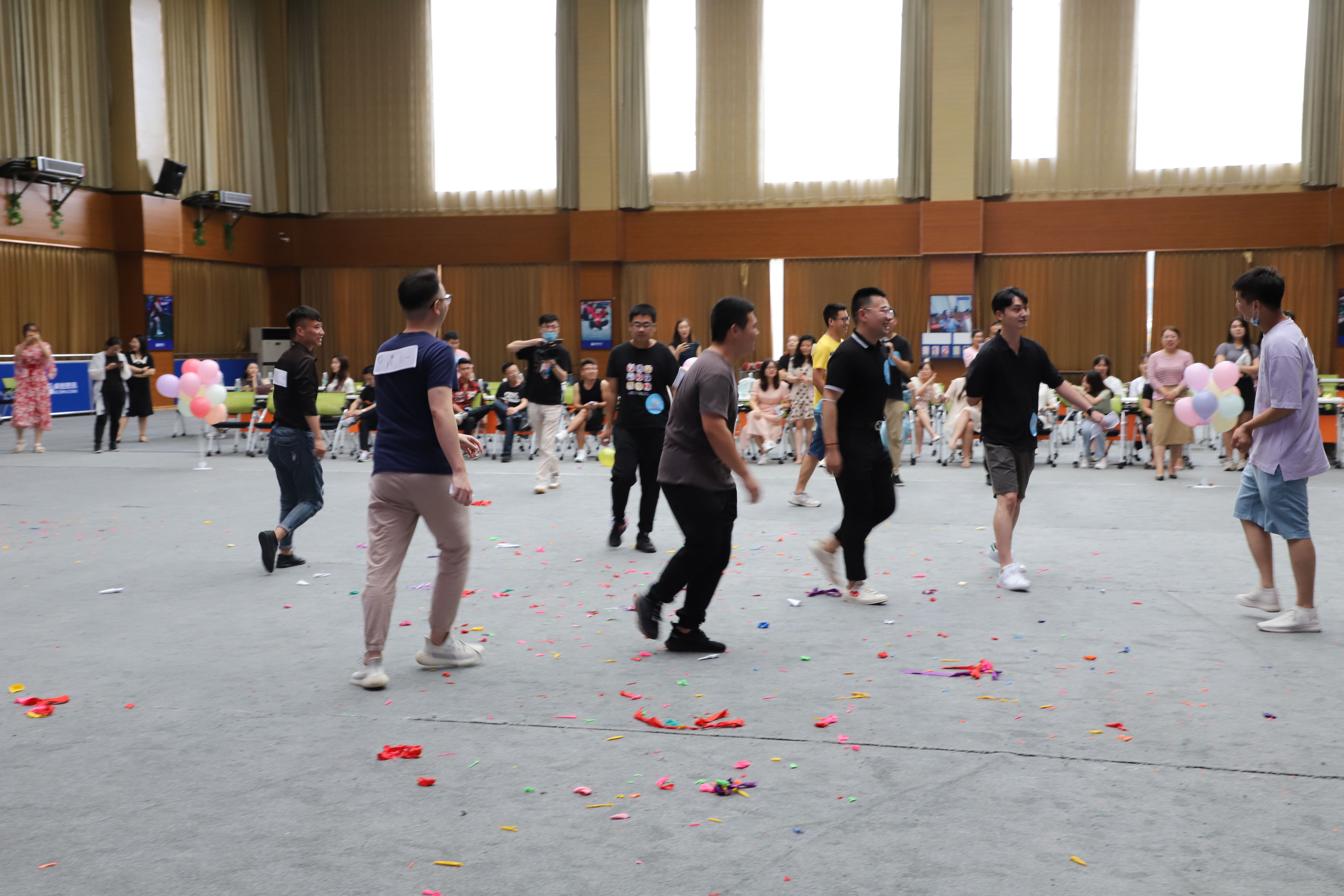 愛在七夕丨公司組織單身青年參加相親聯(lián)誼活動63