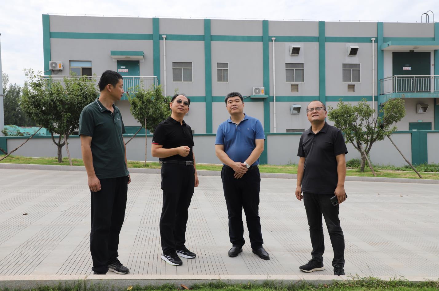 淄川區(qū)發(fā)改局局長張立冬一行到我公司調研考察