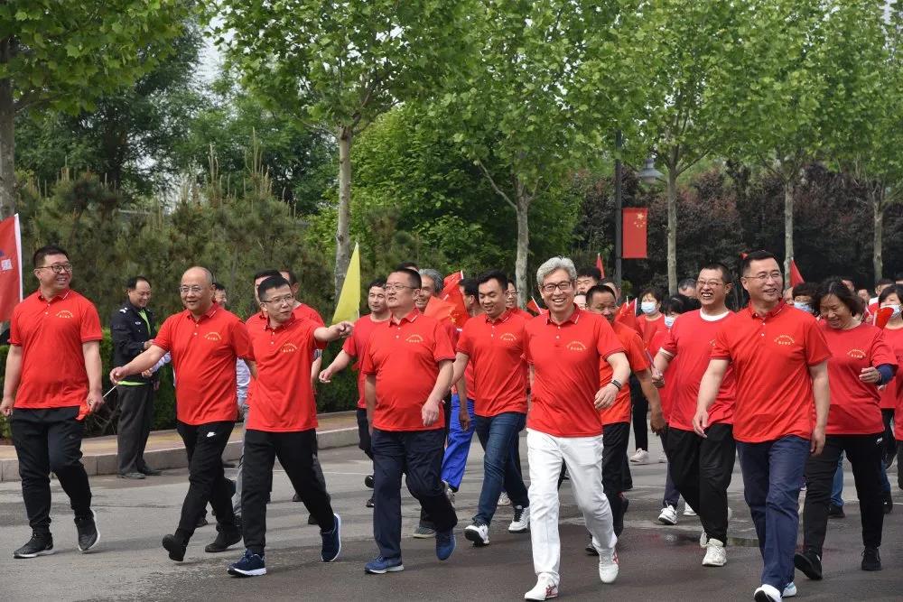 致敬五四精神 傳遞青春力量——集團(tuán)成功舉辦第二十一屆“重山杯”職工運(yùn)動(dòng)會(huì)13