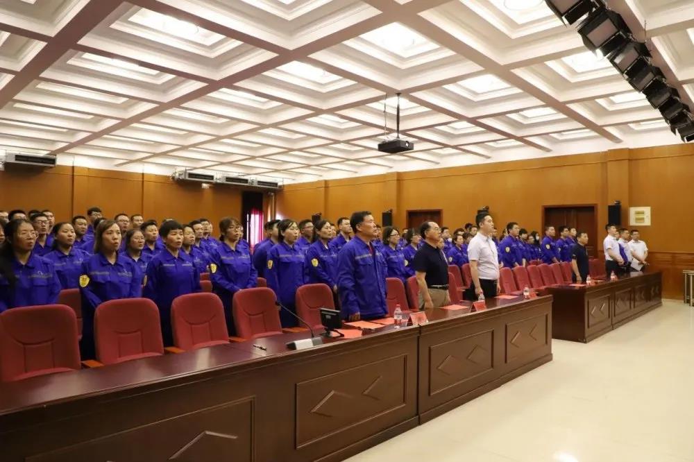 以知促學(xué)，這場(chǎng)黨史知識(shí)競(jìng)賽有點(diǎn)“燃” ——公司舉行唱紅歌暨黨史知識(shí)競(jìng)賽活動(dòng)