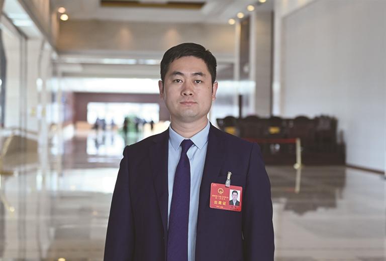 產(chǎn)業(yè)賦能 加速實(shí)現(xiàn)新材料“產(chǎn)業(yè)躍遷”