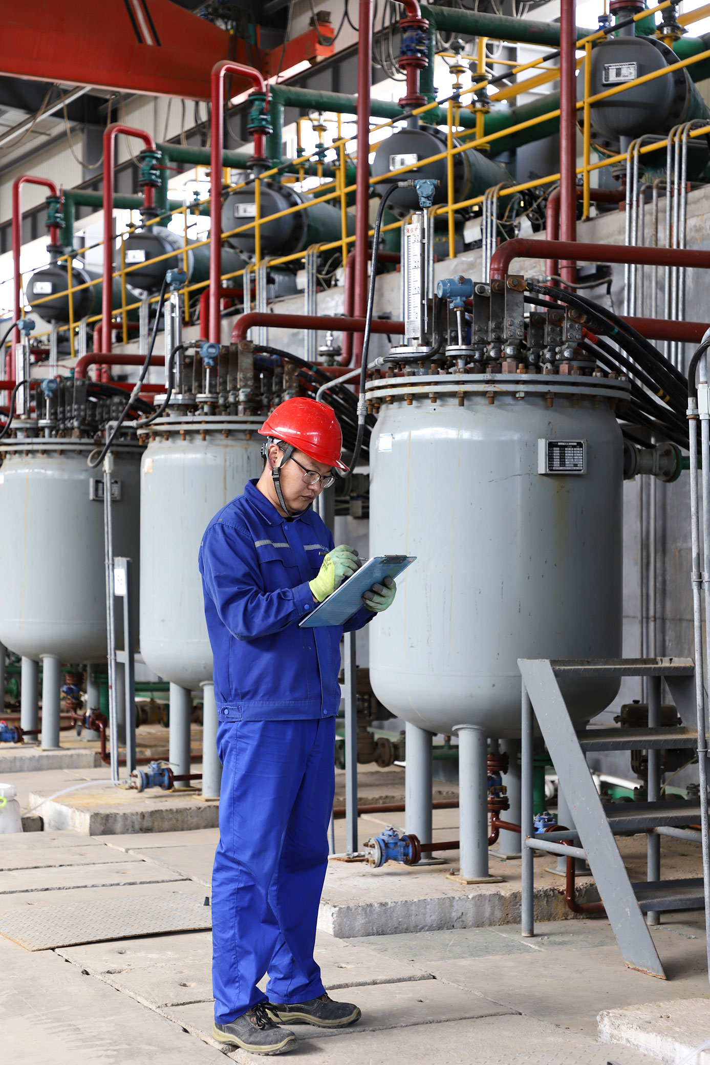 2021年五一勞動模范系列六丨王凱：瑩瑩之火匯聚萬丈光芒