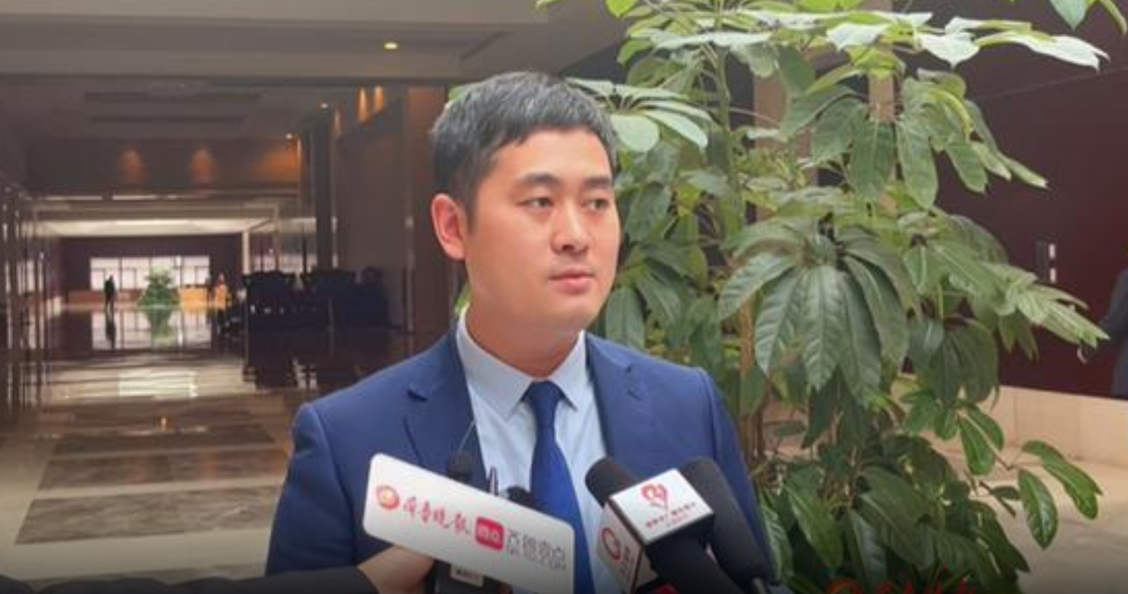 兩會(huì)訪(fǎng)談｜重山光電董事長(zhǎng)李哲：創(chuàng)新發(fā)展，為淄博經(jīng)濟(jì)賦能