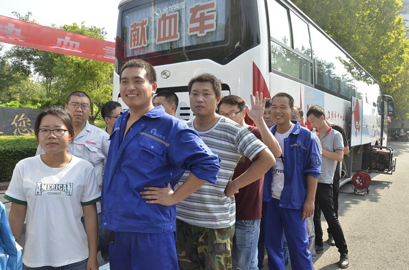 重山光電積極參與愛(ài)心公益獻(xiàn)血活動(dòng)