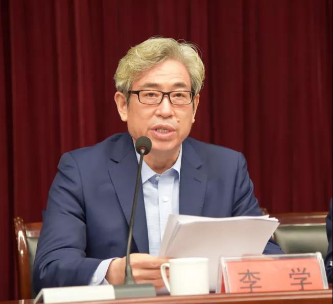 以“擇善明德 篤行致遠(yuǎn)”為行動綱領(lǐng) 推動企業(yè)持續(xù)健康發(fā)展 ——集團(tuán)隆重召開2021年工作會議